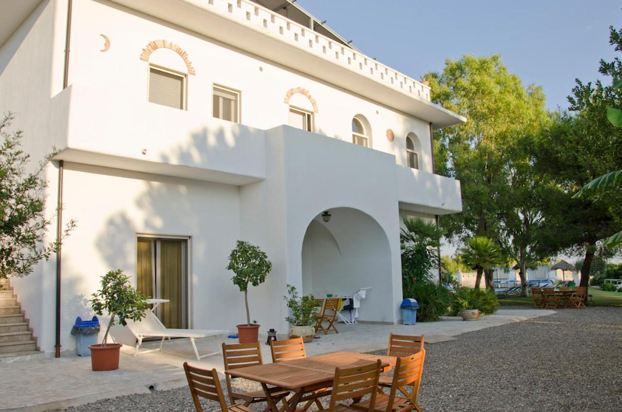 Fuori Rotta Holiday Home Maruggio Bagian luar foto