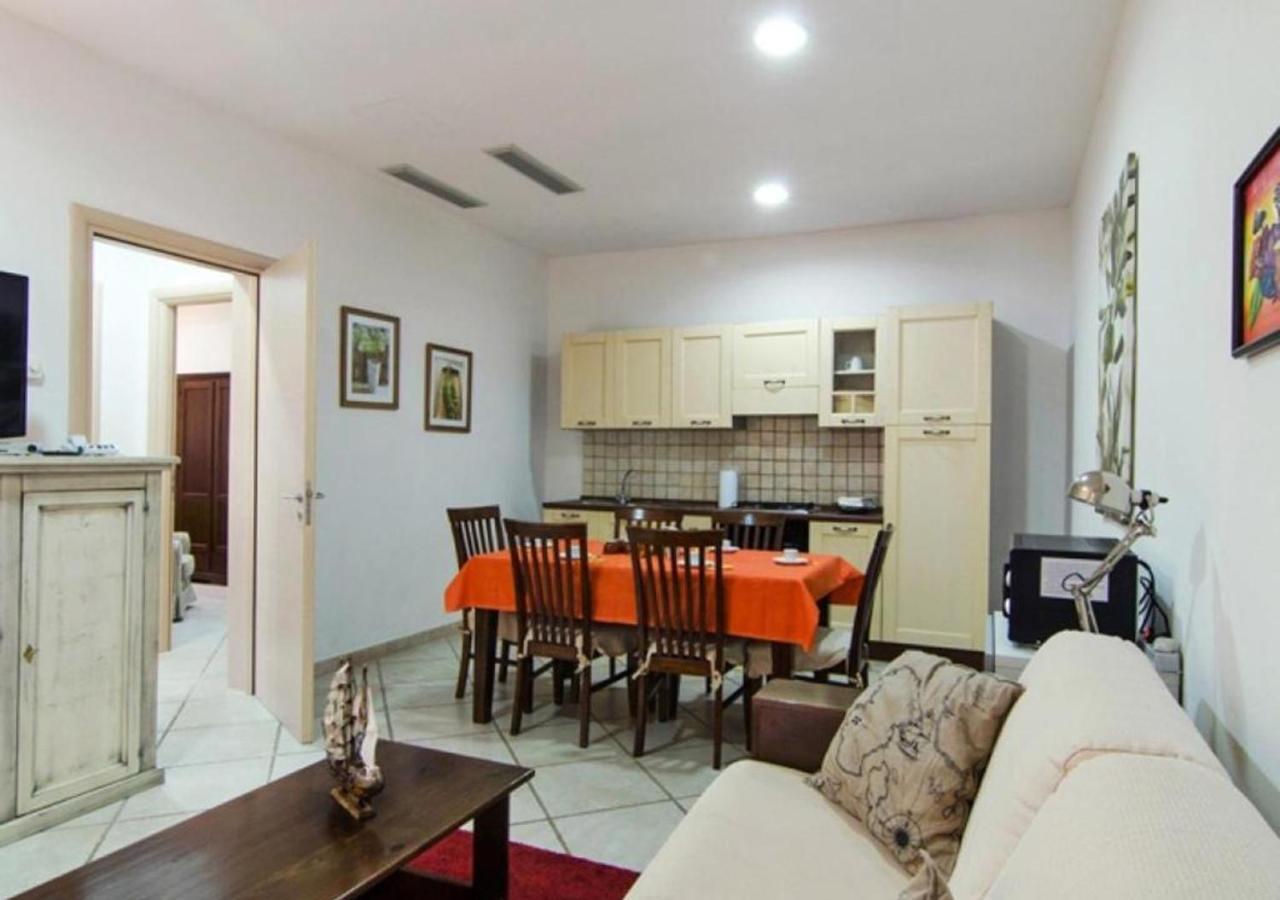 Fuori Rotta Holiday Home Maruggio Bagian luar foto